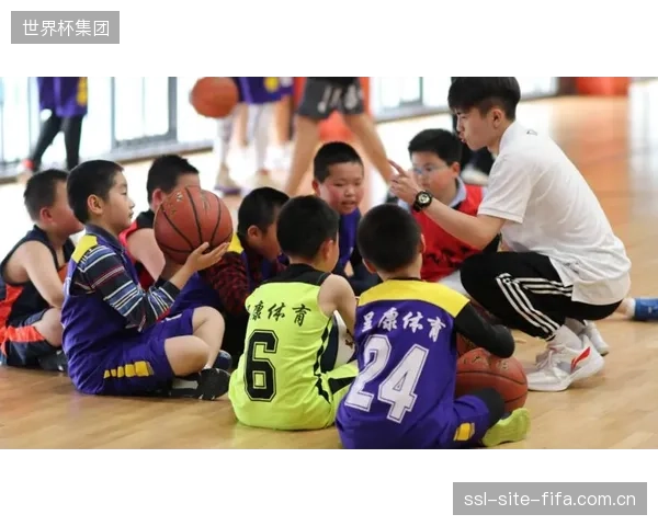 青少年体育培训的短视:过度强调竞技成绩而忽视综合素养,正在割裂体育与教育的内在联系 青少年体育培训的短视:过度强调竞技成绩而忽视综合素养,正在割裂体育与教育的内在联系